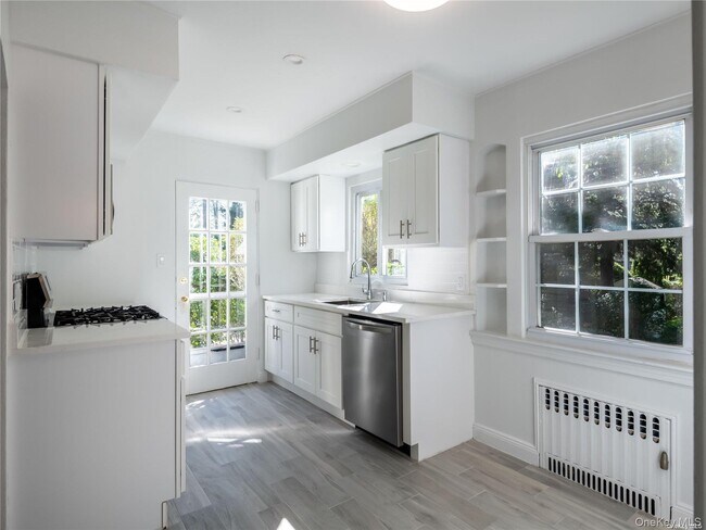 Building Photo - 109 Chase Rd