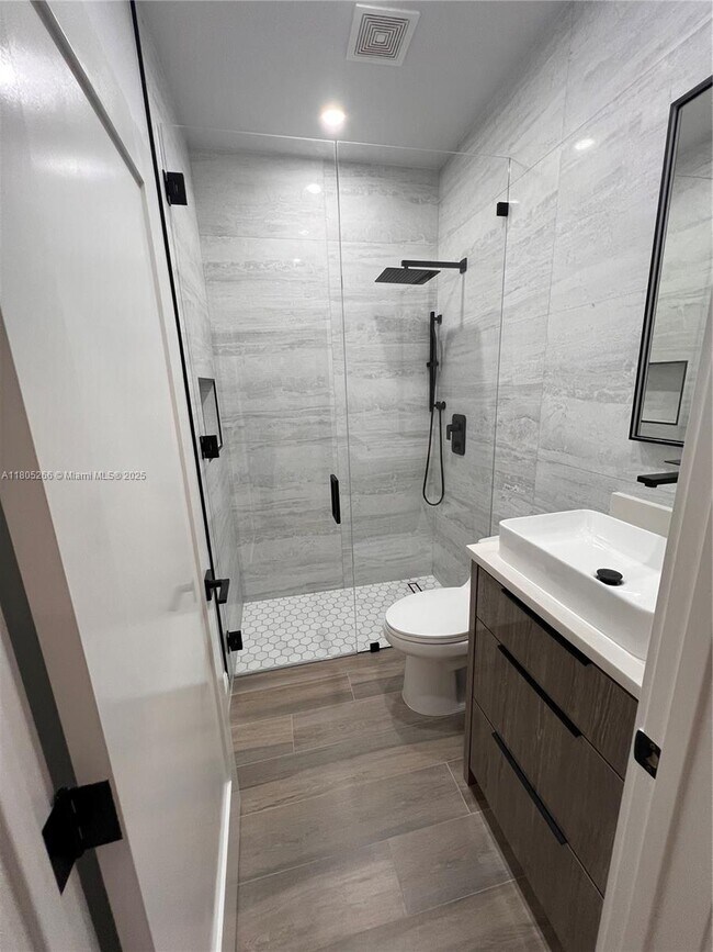 Building Photo - 2682 SW 139th Pl