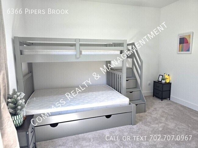Building Photo - 6366 Pipers Brk Ln