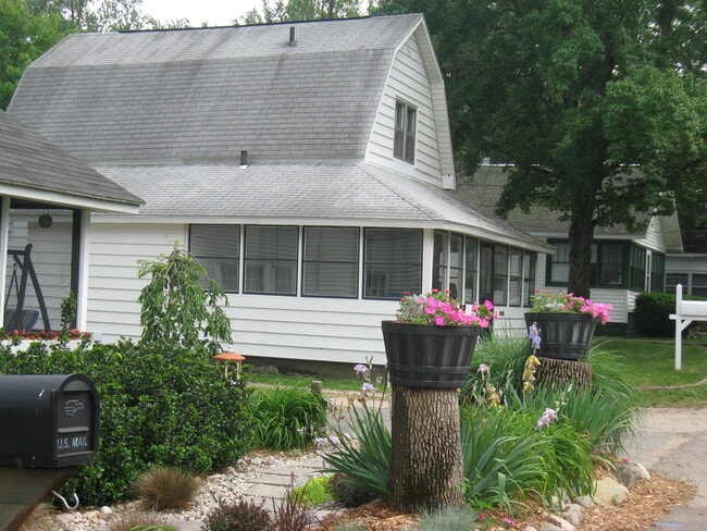 Building Photo - 17362 Coles Park Rd