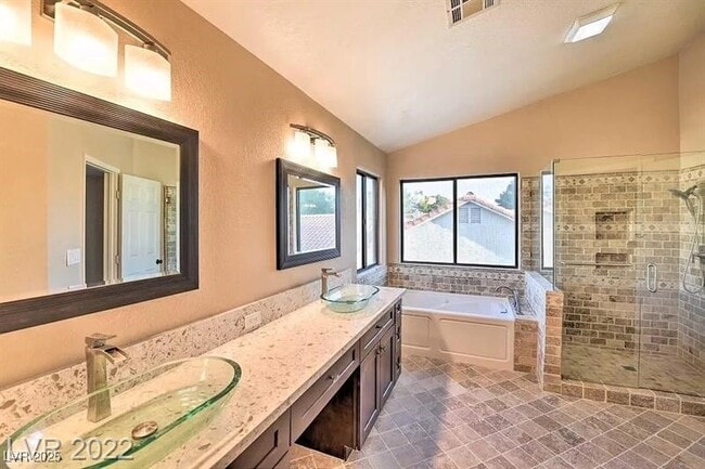Building Photo - 371 Placer Creek Ln
