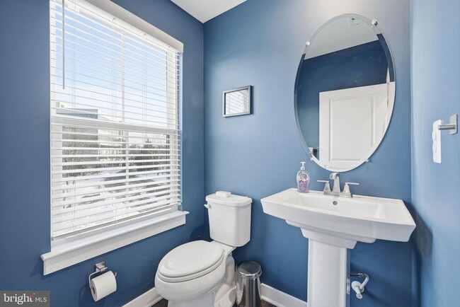 Building Photo - 13252 Woodland Park Rd