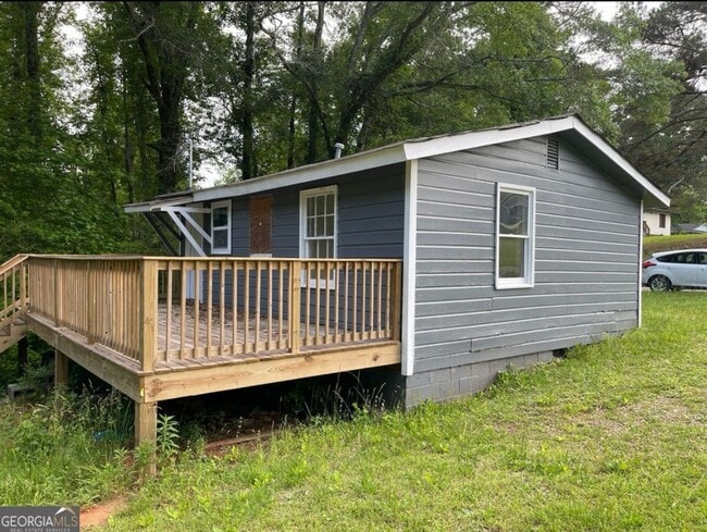 Building Photo - Charming 2BR House in Griffin