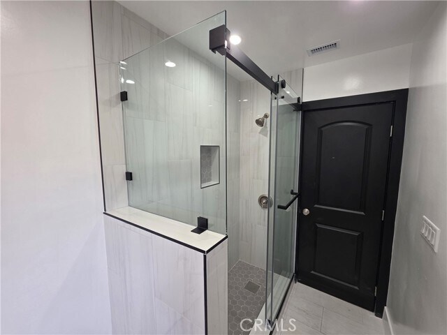 Building Photo - 9525 Stanwin Ave