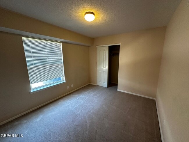 Building Photo - 11001 Duster Dr