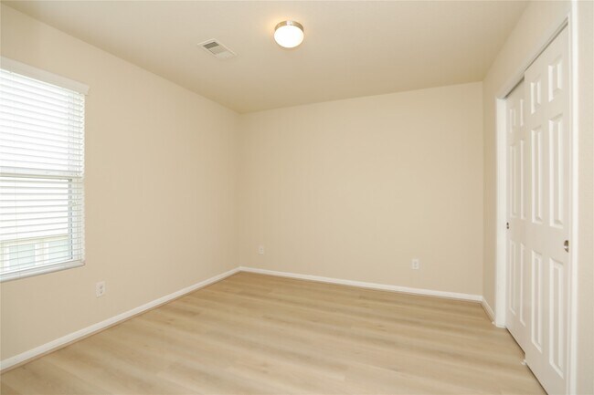 Building Photo - 15011 Calico Heights Ln
