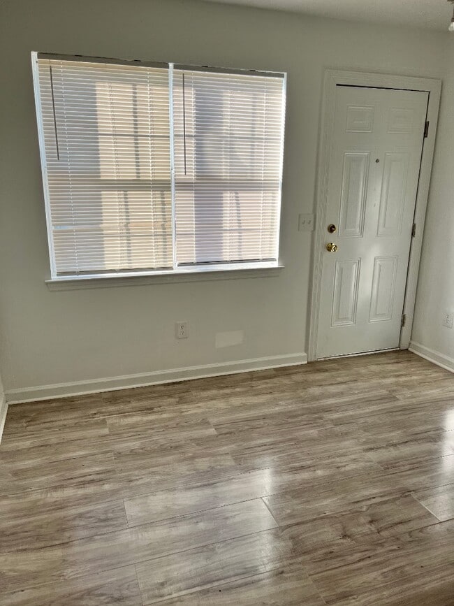 Building Photo - 7961 Batters Pl Rd