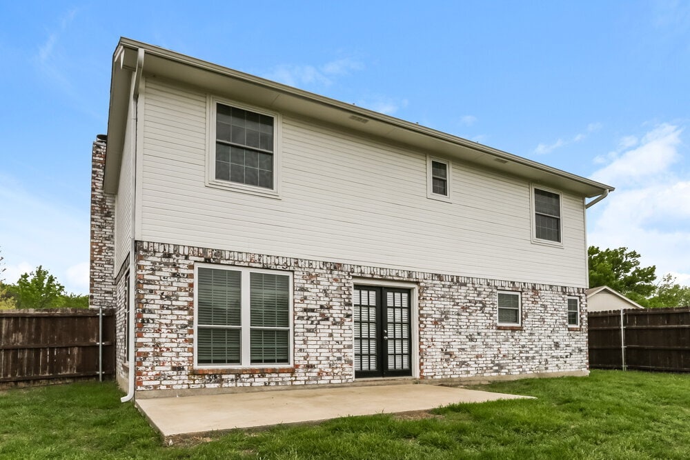 Building Photo - 3355 Brooke St