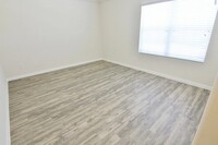 Building Photo - 13146 Withee Path Ln