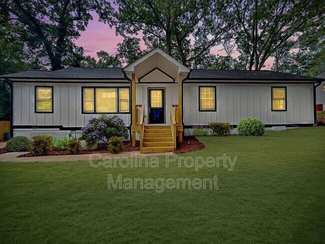 Primary Photo - 2633 Brentwood Pl