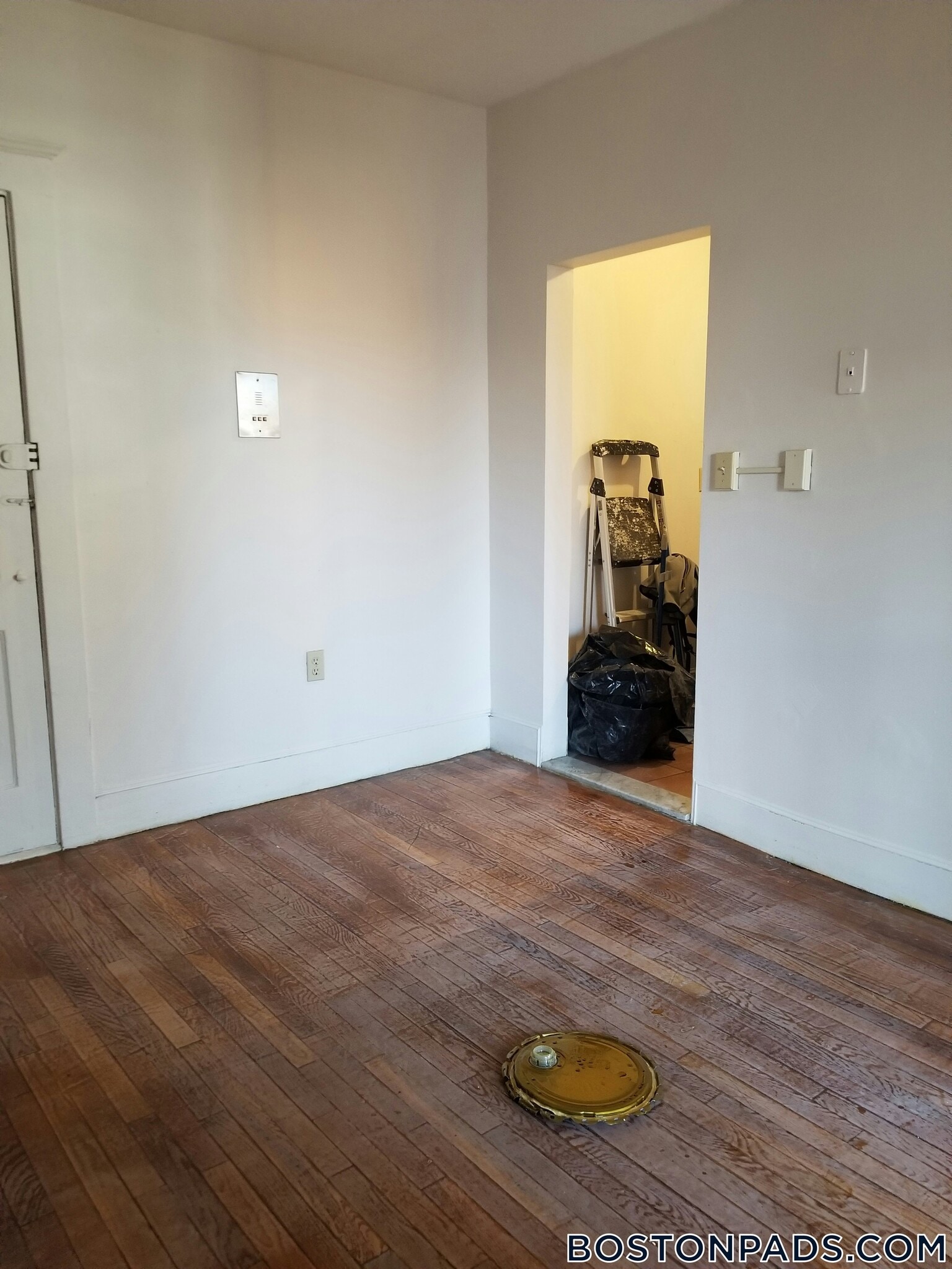 Building Photo - 15 Scottfield Rd