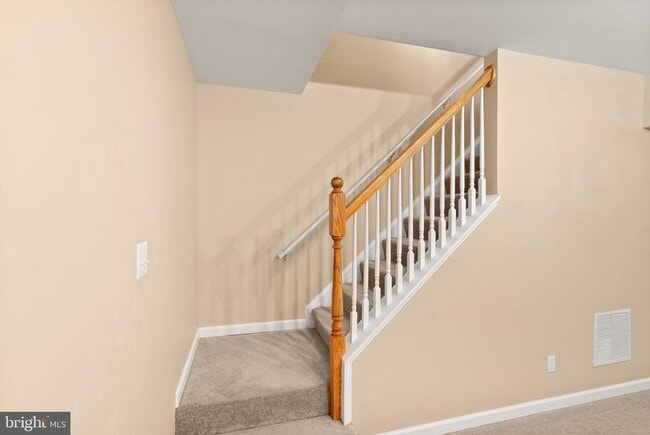 Building Photo - 943 Castle Rock Ln