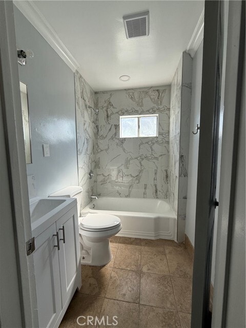 Building Photo - 2293 Grand Ave