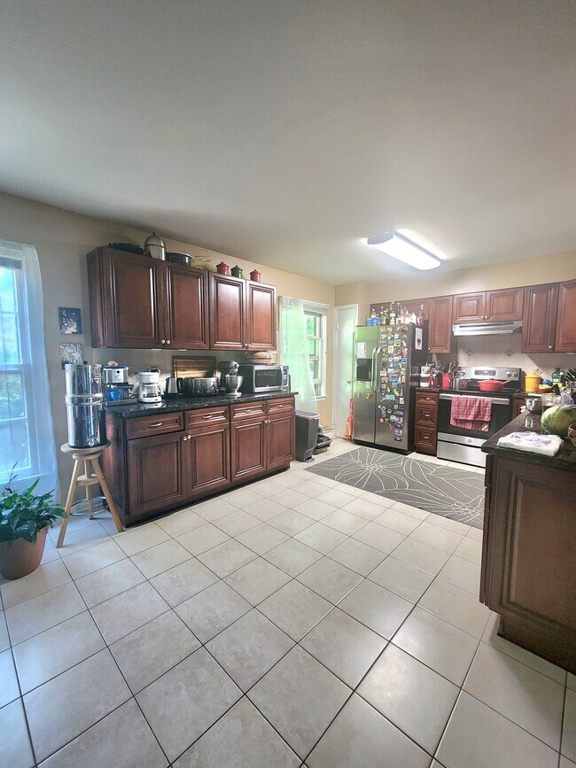 Building Photo - 9689 Scotch Haven Dr