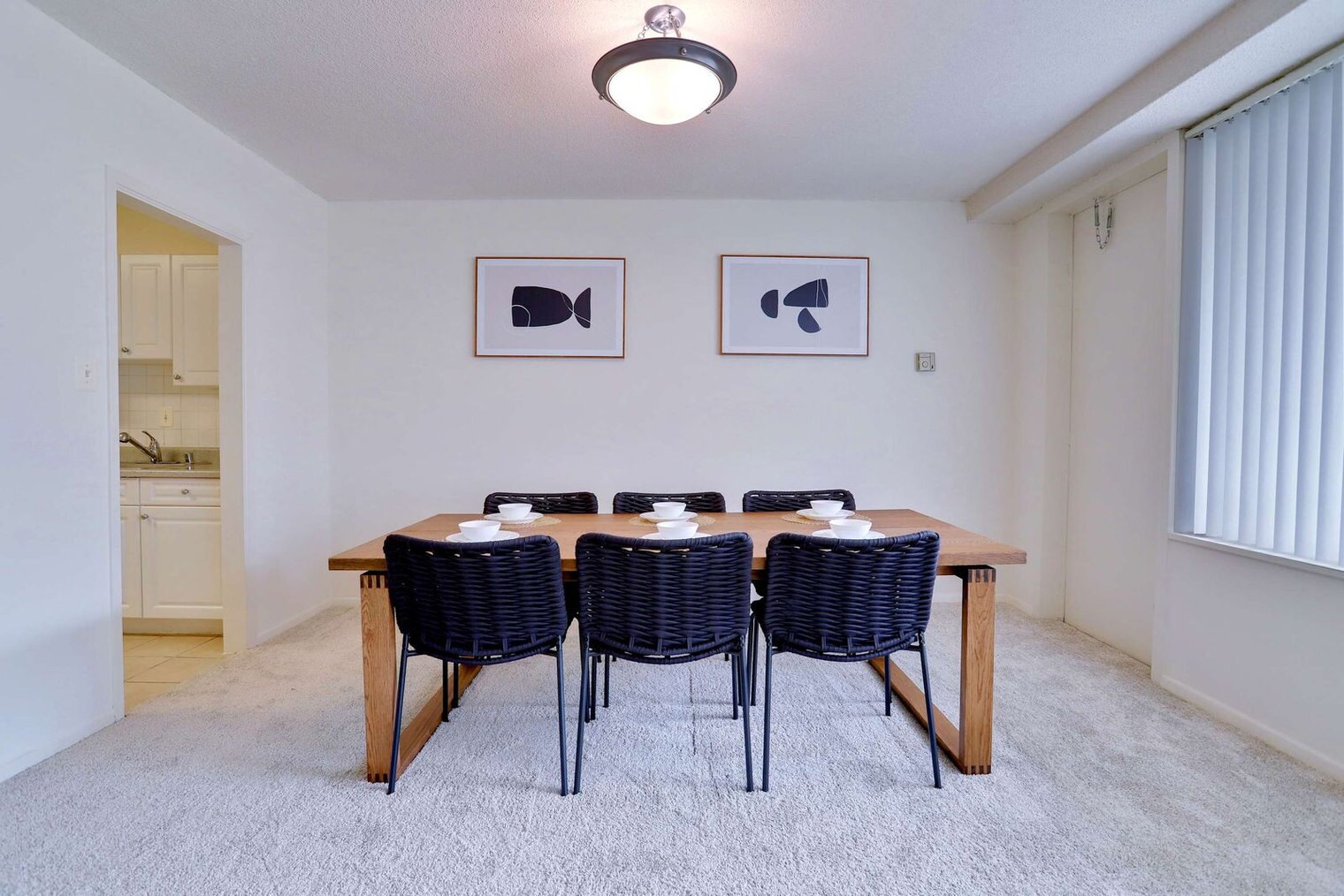 Building Photo - 1600 S Eads St