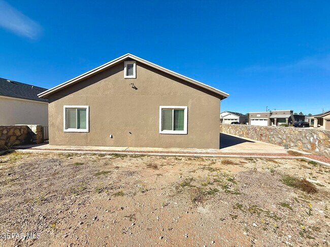 Building Photo - 14636 Ericka Santillana Dr