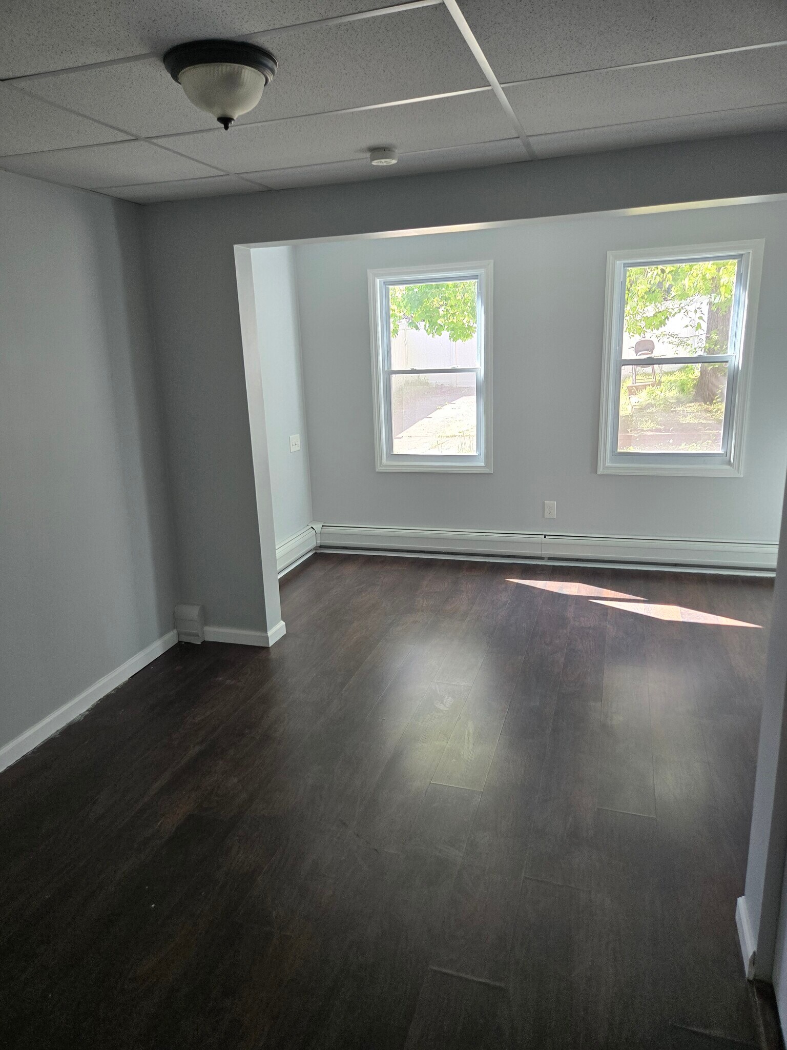 Building Photo - 281 N 11th St