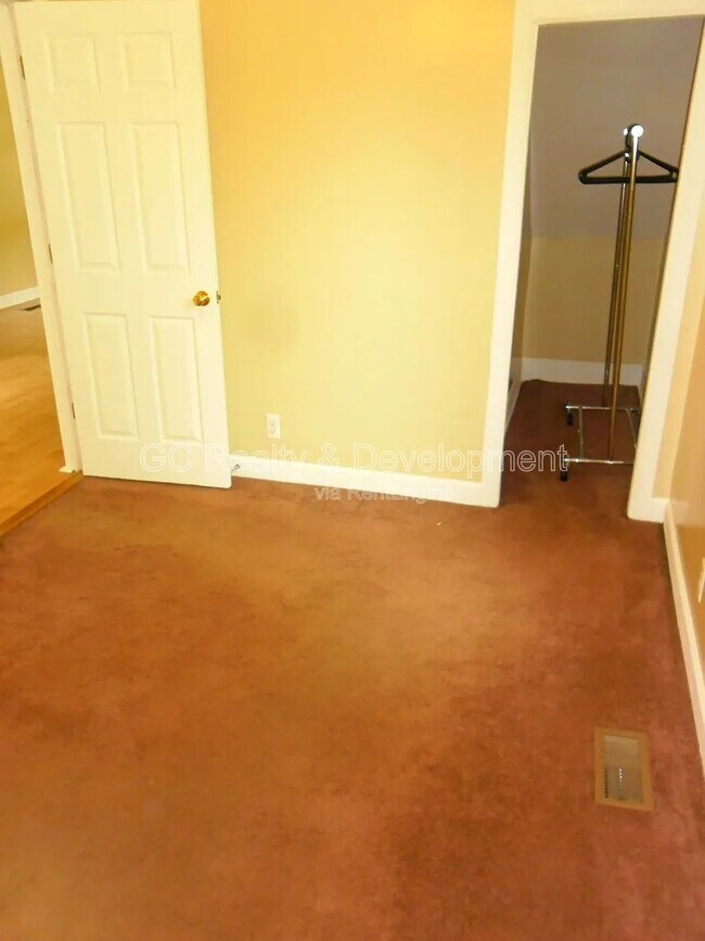 Building Photo - 1837 N Francisco Ave