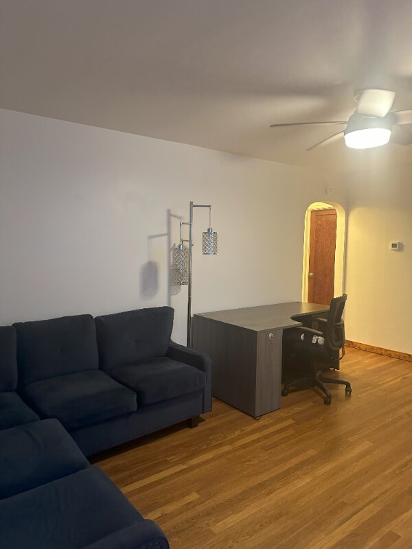 Building Photo - 206 S Madison St