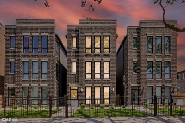 Building Photo - 5203 S Wabash Ave