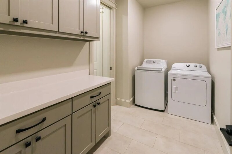 Building Photo - 5038 Greenstone Way