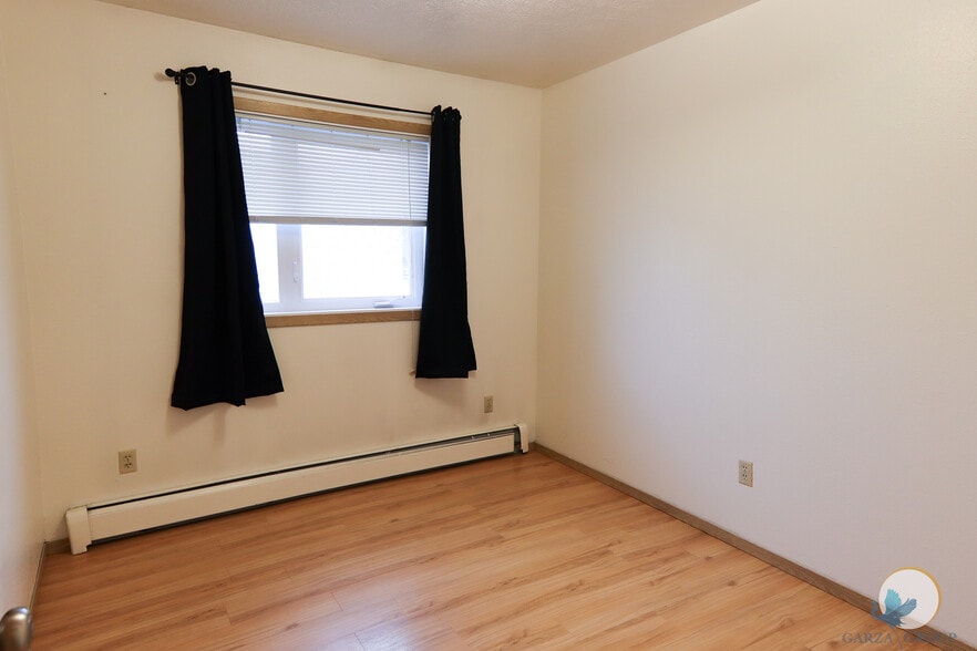 Building Photo - 213 Yukon Dr