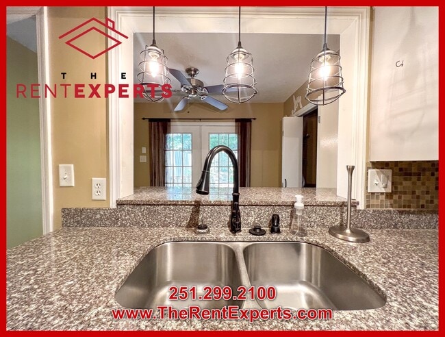 Building Photo - 953 Dickenson Ave