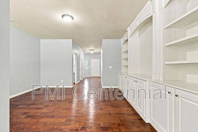 Building Photo - 3217 Blue Springs Trace