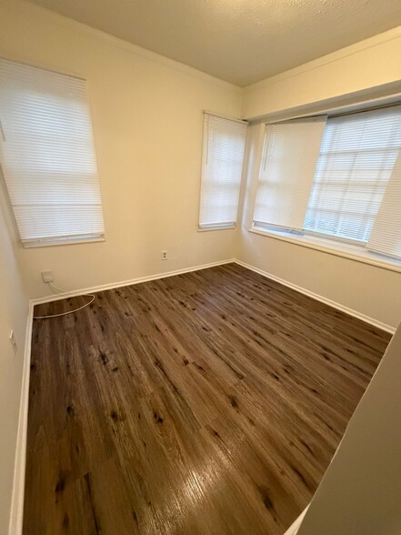 Building Photo - 2368 Jernigan Pl SE