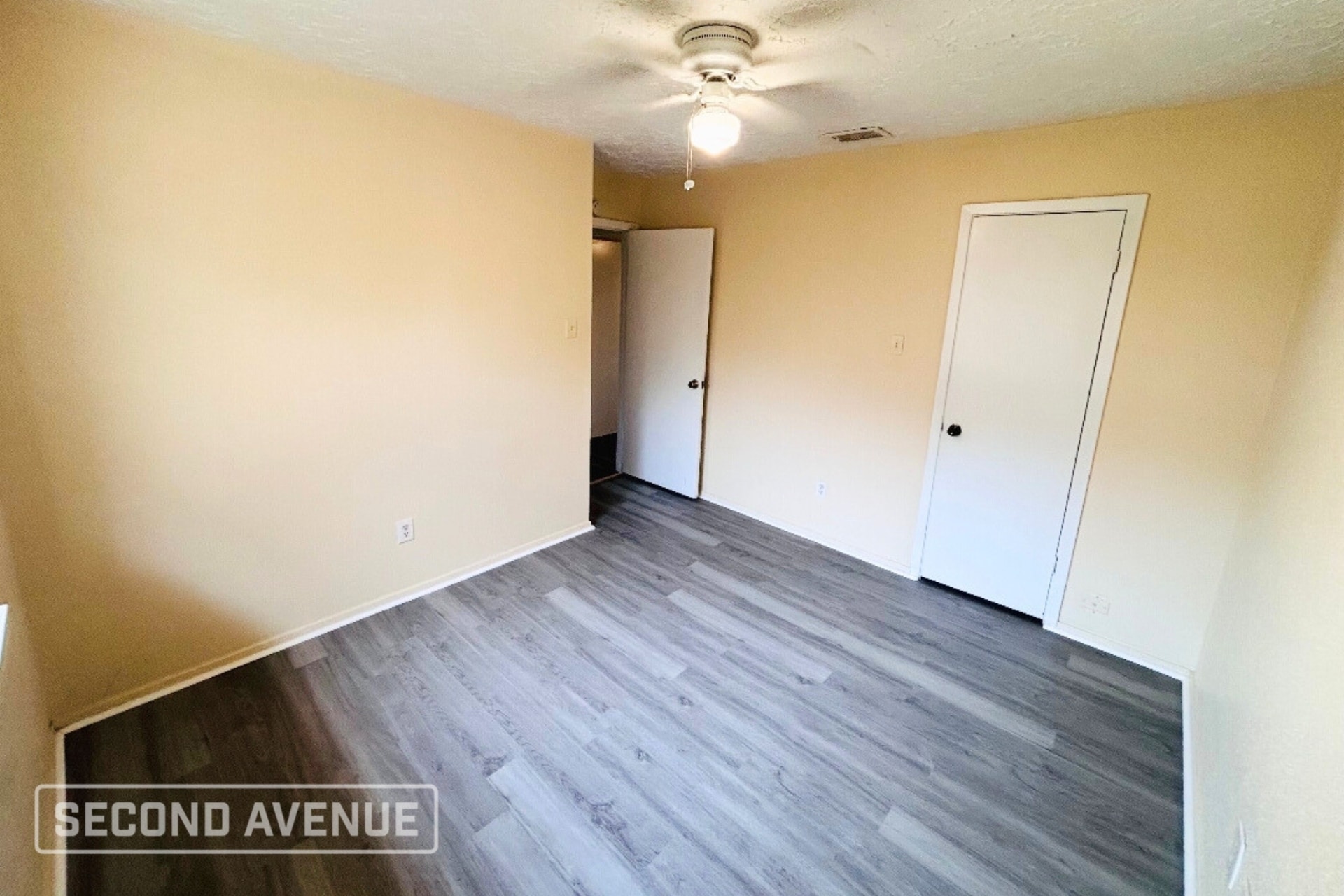 Building Photo - 3734 Xenophon Dr