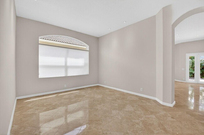 Building Photo - 7032 Vivaldi Ln