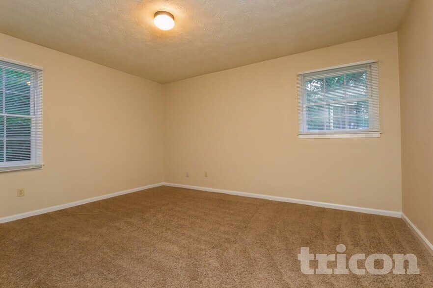 Building Photo - 1464 Yorkton Ct