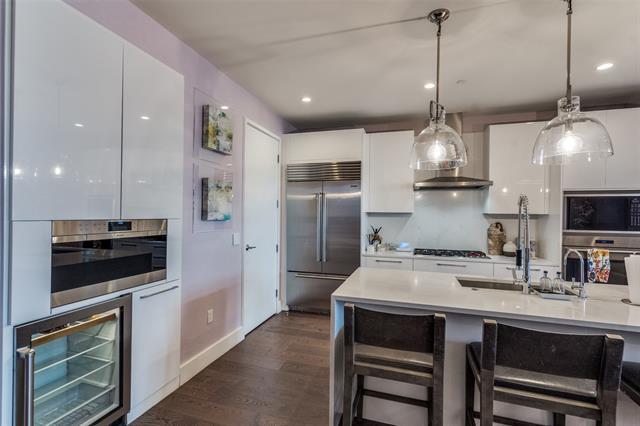 Building Photo - 7901 Windrose Ave.