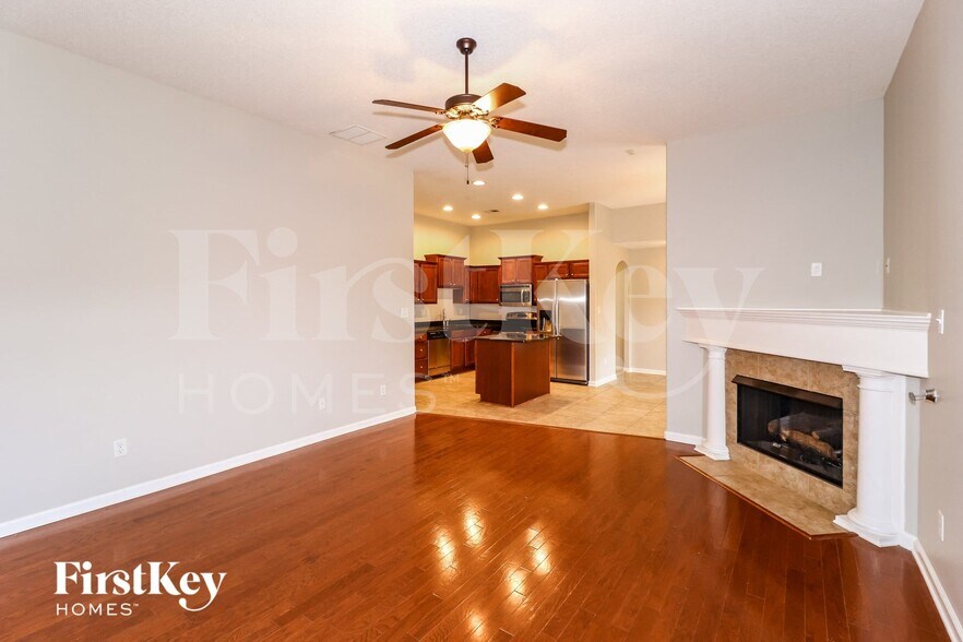 Building Photo - 7436 Appling Rain Dr