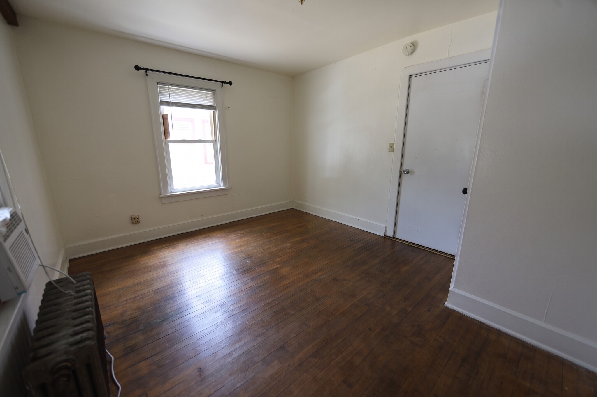 Building Photo - 117 N Bedford St