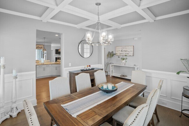 Building Photo - Stunning 4 bedroom 2.5 bath home located in Hampstead Wyndwater Community