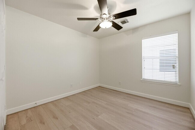 Building Photo - 18110 Jills Way Ln