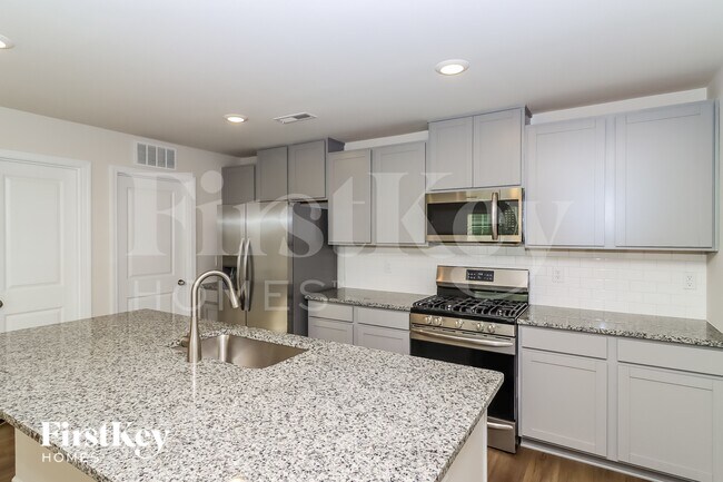 Building Photo - 206 Brentwood Dr