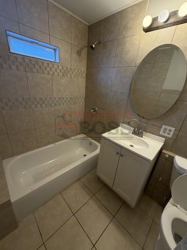 Building Photo - 336 Polk St