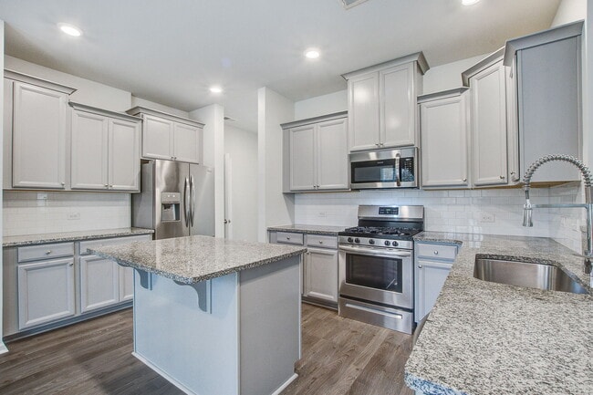 Building Photo - 602 Mountain Laurel Cir