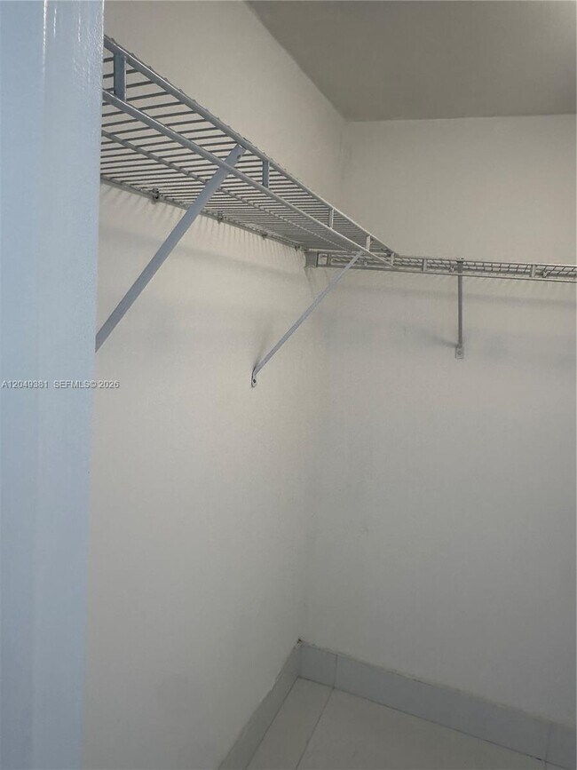 Building Photo - 50 Biscayne Blvd