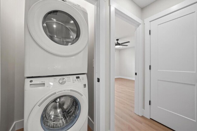 Building Photo - 112 Shipman Dr