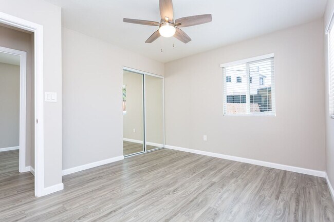 Building Photo - COMING SOON OCTOBER 10th!!! Renovated 2x1 ...