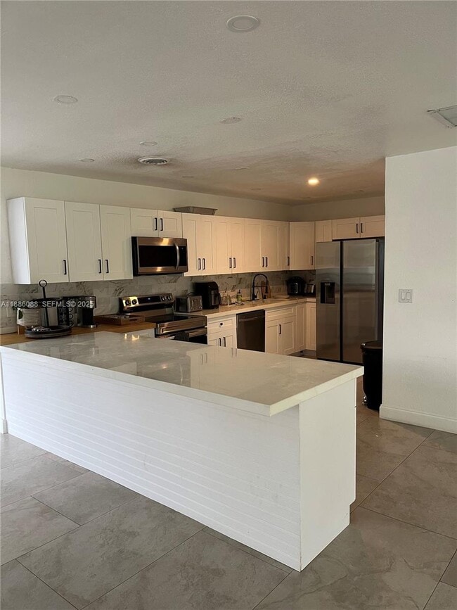 Building Photo - 14001 Mustang Trail