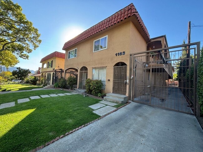 Building Photo - 1163 Winchester Ave