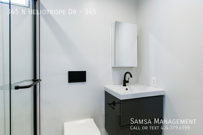 Building Photo - 345 Heliotrope Dr
