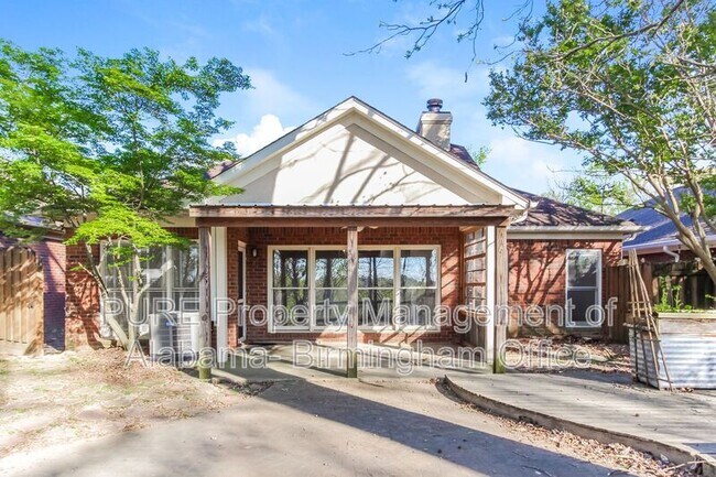 Building Photo - 1135 Berwick Rd