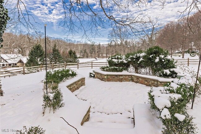 Building Photo - 7020 S Woodland Rd