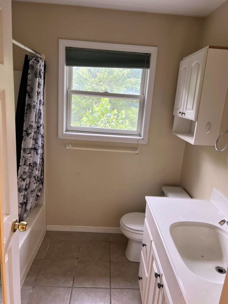Building Photo - 5328 Godas Cir