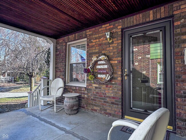 Building Photo - 850 N Butler Ave